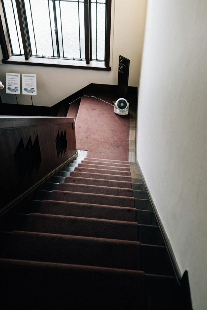 The Stairs, sully